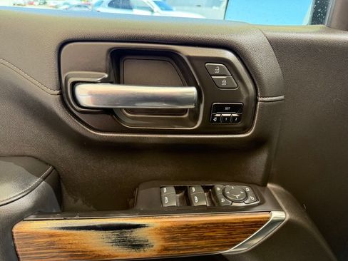 Used 2020 Chevrolet Silverado 1500 High Country AWD/4WD image 12