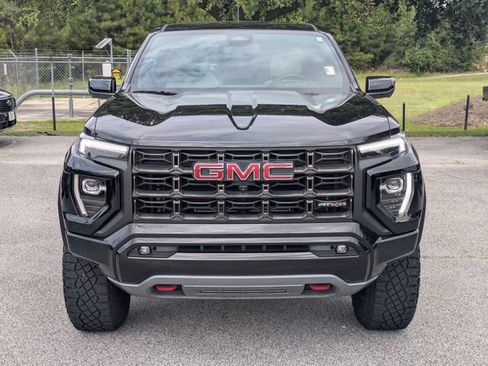 Used 2023 GMC Canyon AT4X AWD/4WD image 8