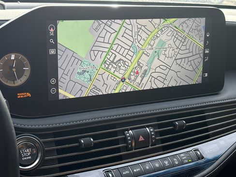 Used 2021 Lexus LS 500 AWD image 24