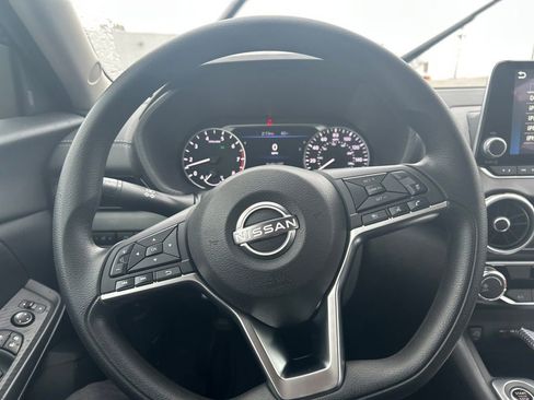 Certified 2025 Nissan Sentra SV image 13