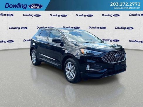 Certified 2023 Ford Edge SEL w/ Convenience Package AWD/4WD image 2