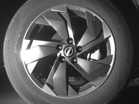 Used 2025 Nissan Rogue SV image 13