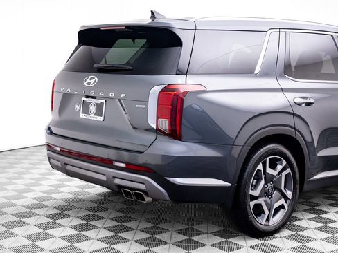 Used 2023 Hyundai Palisade Limited AWD/4WD image 40
