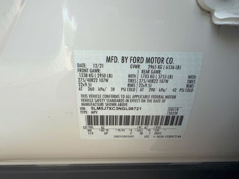 Used 2022 Lincoln Aviator Reserve w/ Equipment Group 201A AWD/4WD image 31
