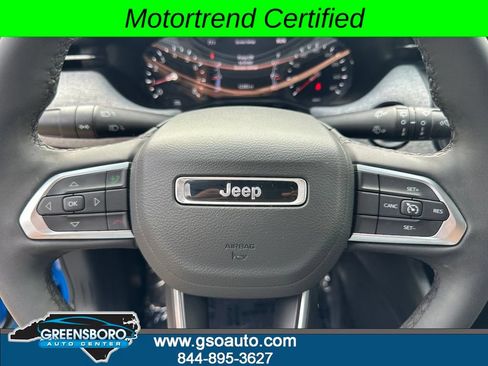 Used 2025 Jeep Compass Latitude AWD/4WD image 23