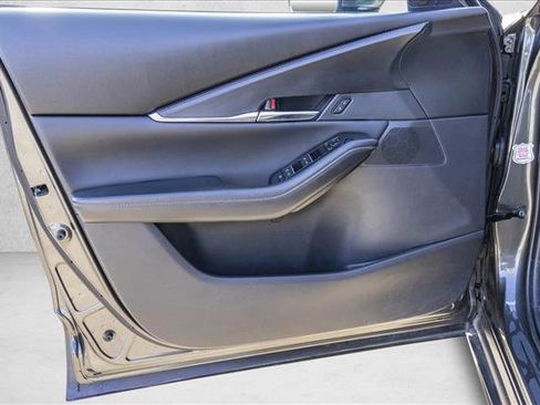 Used 2025 MAZDA CX-30 AWD 2.5 S w/ Preferred Package image 12