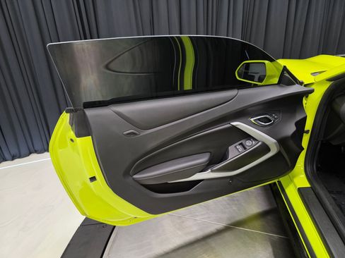 Used 2020 Chevrolet Camaro SS image 15