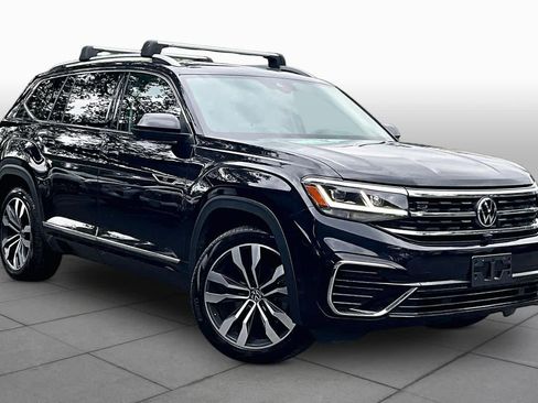 Used 2022 Volkswagen Atlas SEL Premium image 3