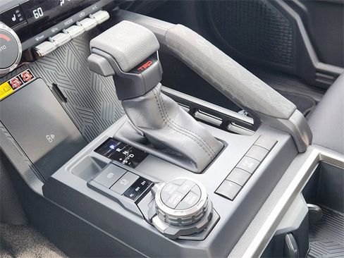 New 2025 Toyota Tacoma TRD Off-Road image 15