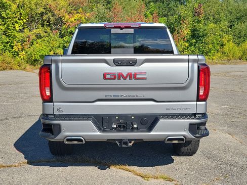 Used 2024 GMC Sierra 1500 Denali AWD/4WD image 6