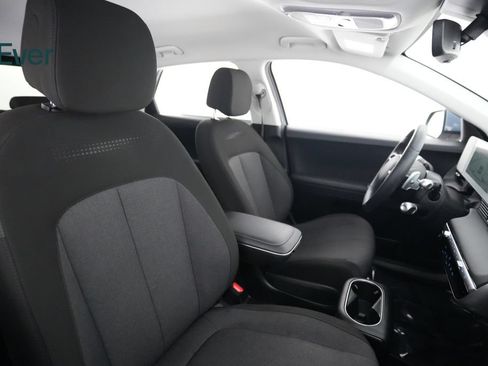 Used 2024 Hyundai Ioniq 5 SEL RWD image 23