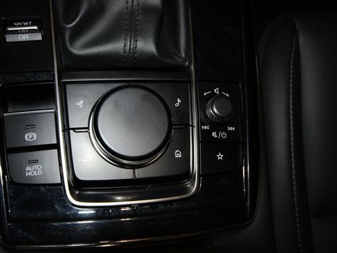 Used 2024 MAZDA CX-30 AWD 2.5 S w/ Preferred Package image 19