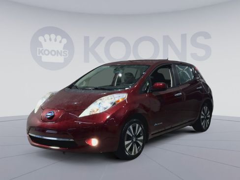 Used 2016 Nissan Leaf SL w/ Premium Package image 5