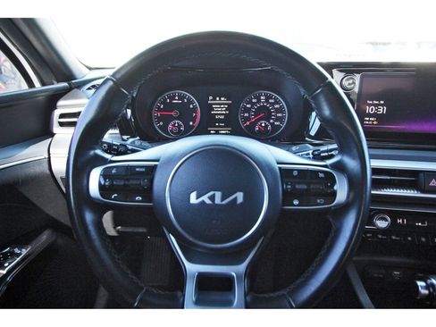 Used 2022 Kia K5 GT-Line image 16