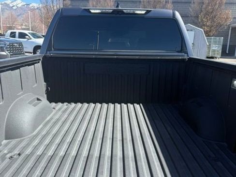 Used 2023 Toyota Tundra Platinum image 10