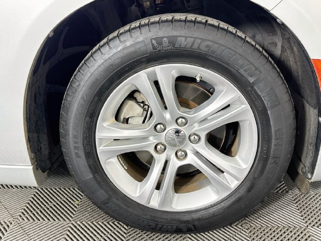 Used 2022 Dodge Charger SXT RWD image 29