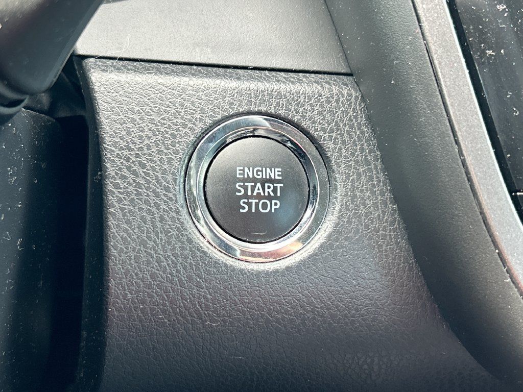 Used 2022 Toyota Camry XSE w/ Navigation Package FWD image 19