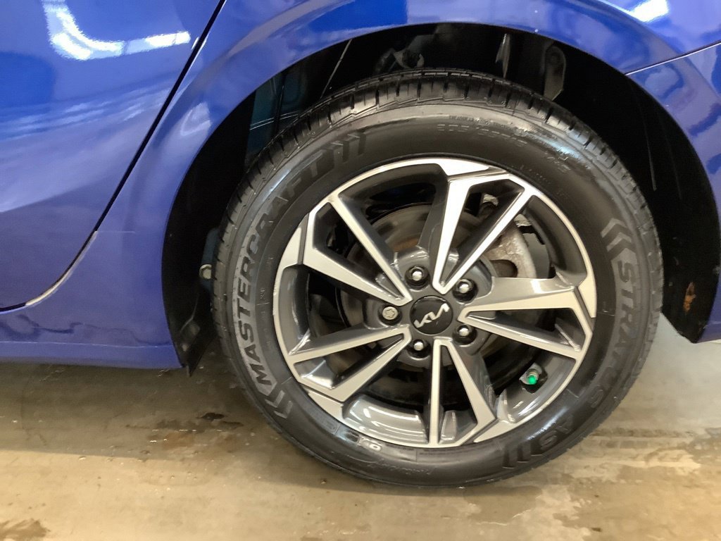 Certified 2023 Kia Forte LXS FWD image 24