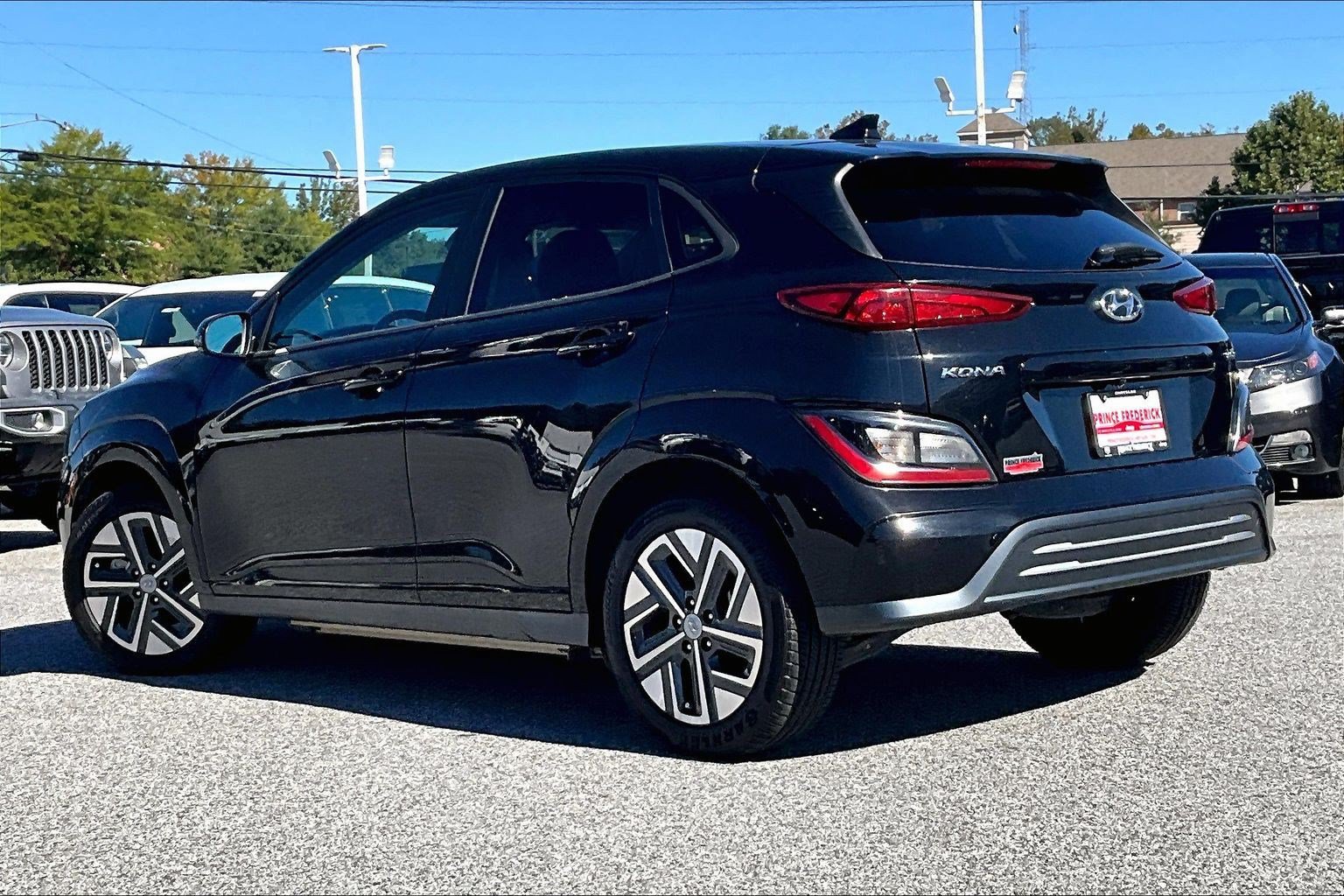Used 2023 Hyundai Kona SEL FWD image 9