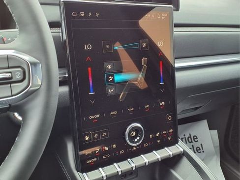 New 2026 GMC Terrain Elevation w/ Elevation Premium Package image 13