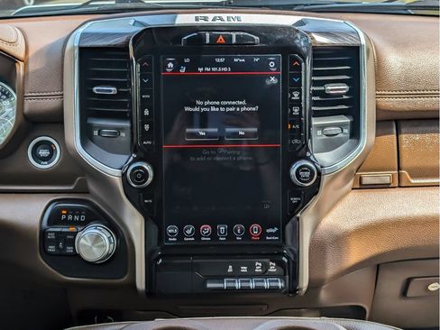 Used 2020 RAM 1500 Laramie AWD/4WD image 26