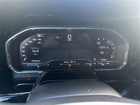 Used 2024 GMC Sierra 1500 SLT image 9