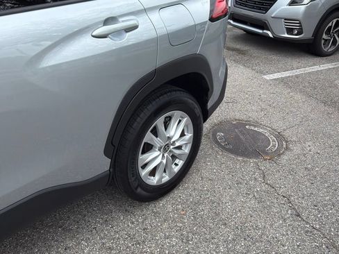 Certified 2025 Toyota Corolla Cross LE FWD image 12