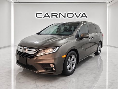 Used 2018 Honda Odyssey EX-L image 2