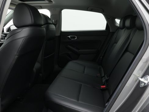 Used 2025 Acura Integra FWD image 32