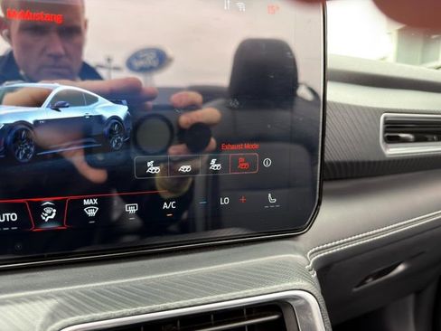 Used 2024 Ford Mustang Premium RWD image 29