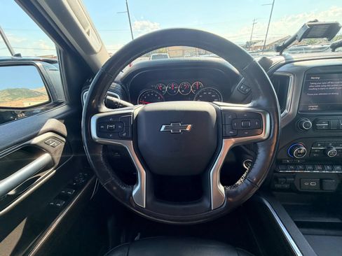 Used 2020 Chevrolet Silverado 1500 LT Trail Boss AWD/4WD image 11
