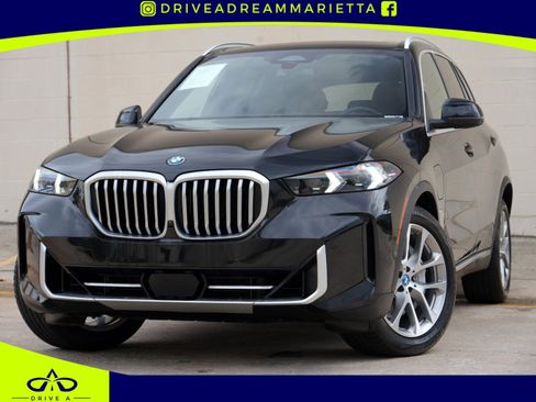 Used 2024 BMW X5 xDrive50e w/ Parking Assistance Package AWD/4WD image 1
