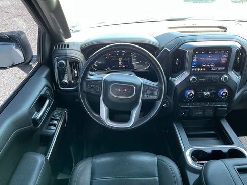 Used 2021 GMC Sierra 1500 SLT AWD/4WD image 11