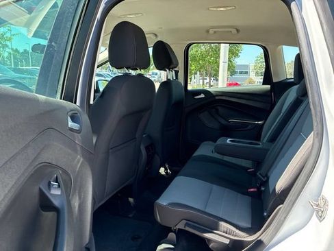 Used 2013 Ford C-MAX SE w/ Winter Pkg FWD image 14