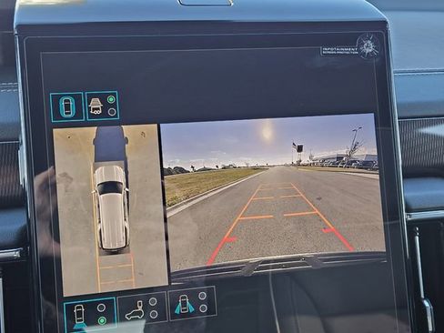 New 2026 GMC Yukon XL Elevation image 14