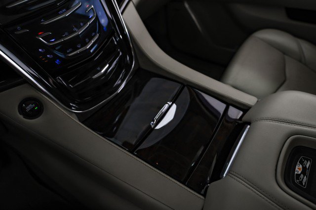 Used 2015 Cadillac Escalade Premium AWD/4WD image 27