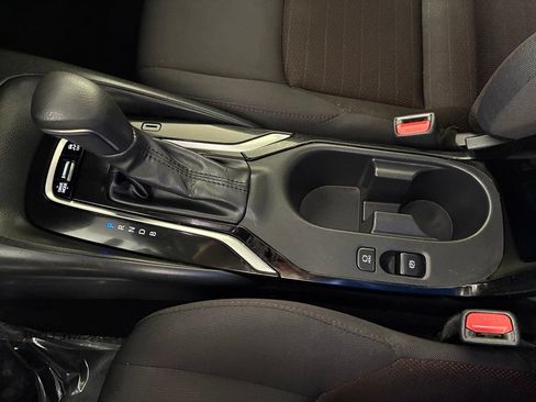 Used 2024 Toyota Corolla SE w/ SE Premium Package FWD image 28