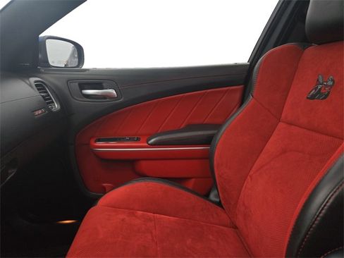 Used 2021 Dodge Charger Scat Pack image 8