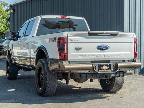 Used 2017 Ford F250 King Ranch w/ King Ranch Ultimate Package image 4