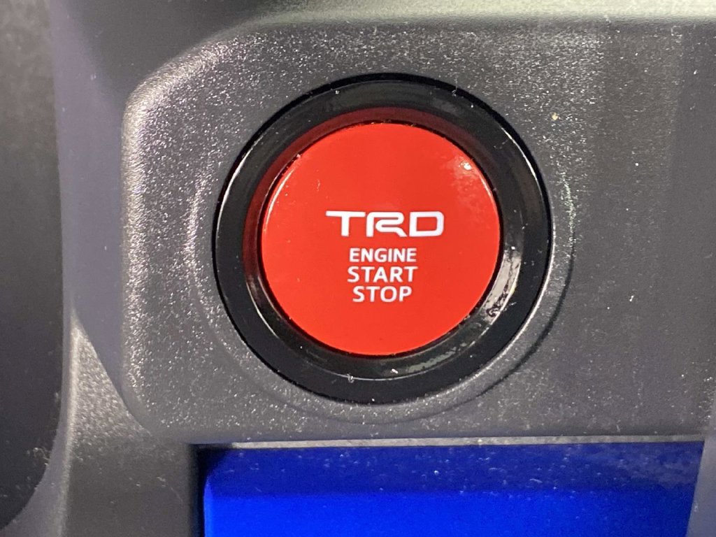 Used 2024 Toyota Tacoma TRD Off-Road AWD/4WD image 22