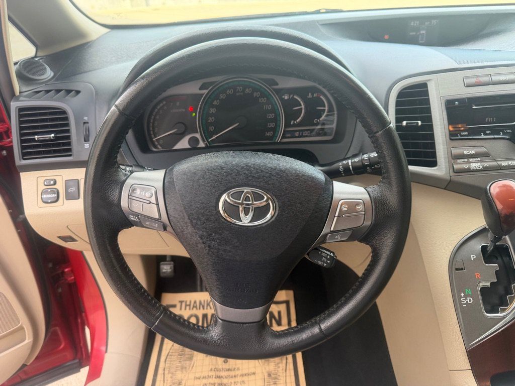 Used 2009 Toyota Venza AWD image 13