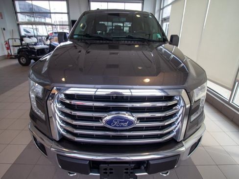 Used 2015 Ford F150 XLT w/ Equipment Group 302A Luxury image 3