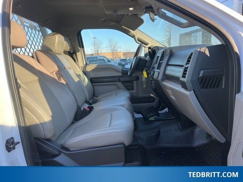 Used 2020 Ford F550 4x4 Regular Cab Super Duty image 14