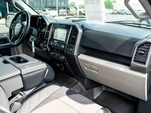 Used 2018 Ford F150 XLT w/ Equipment Group 302A Luxury RWD image 27