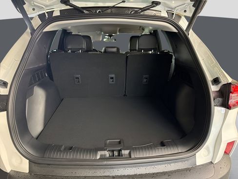 New 2025 Ford Escape SE image 23