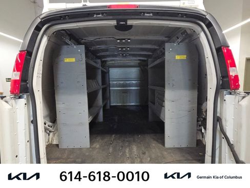 Used 2022 Chevrolet Express 2500 Extended w/ Driver Convenience Package RWD image 20