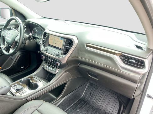 Used 2023 GMC Acadia AT4 w/ Preferred Package AWD/4WD image 32