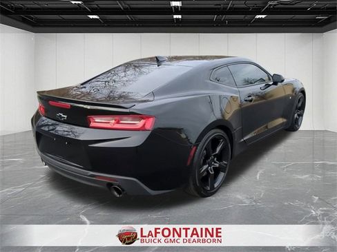 Certified 2018 Chevrolet Camaro LT w/ RS Package image 8