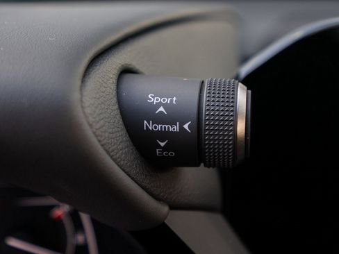 Used 2024 Lexus ES 350 w/ Premium Package image 22