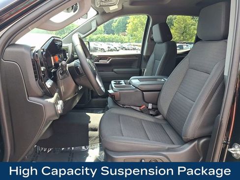 Used 2023 GMC Sierra 1500 Elevation AWD/4WD image 2